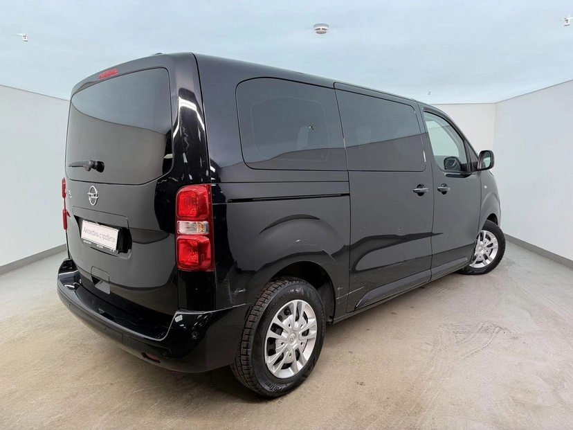 Автомобиль Opel Zafira Life I поколение 2.0d AT (150 л.с.) Innovation Чёрный 2021 с пробегом 125 425 км