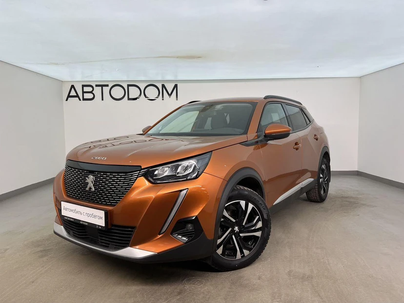 Автомобиль Peugeot 2008 II поколение 1.2 AT (130 л.с.) Allure Оранжевый 2021 с пробегом 106 000 км