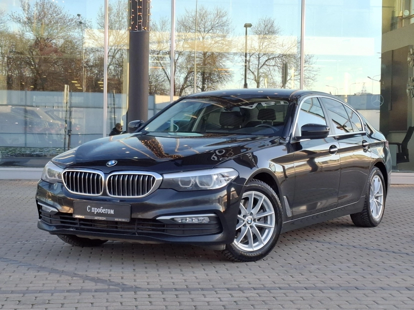 Автомобиль BMW 5 серии VII поколение (G30/G31) 520 2.0d AT 4WD (190 л.с.) 520d xDrive Чёрный 2017 с пробегом 122 320 км