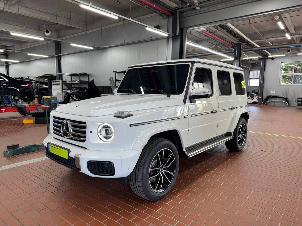 Mercedes-Benz G-Класс III (W463) [рестайлинг] G 450 3.0d AT 4Matic (367 л.с.) G 450 d AMG Line Белый 2026 