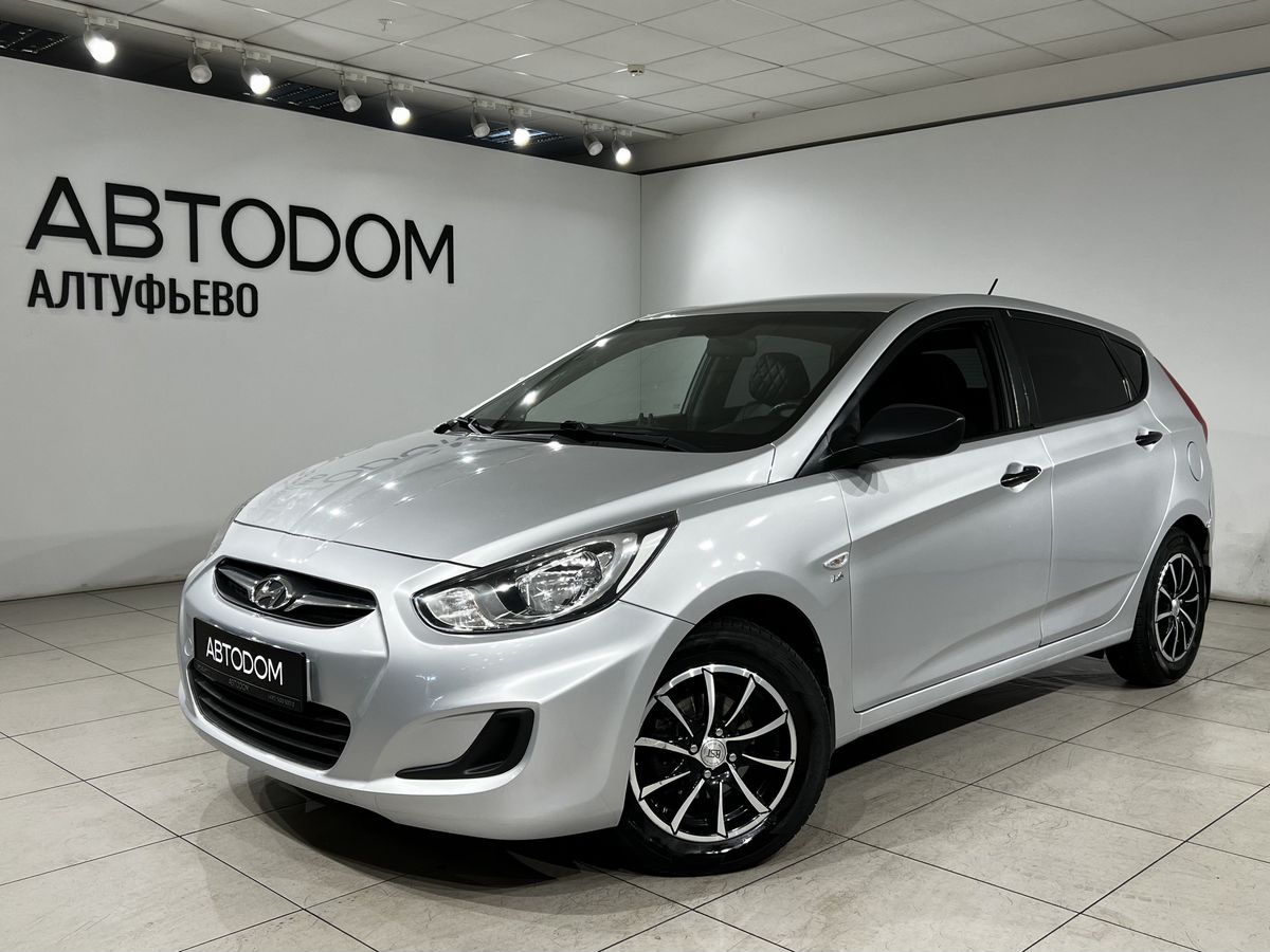 Hyundai Solaris I поколение 1.6 AT (123 л.с.) Active Серебристый 2012 с пробегом 160 757 км