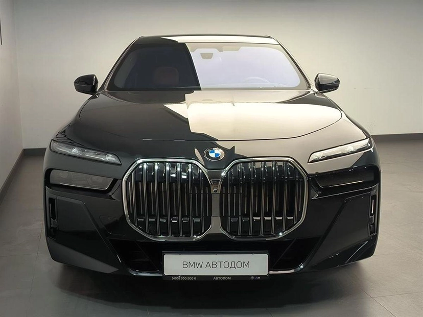 Автомобиль BMW 7 серии VII поколение (G70) 3.0d AT 4WD (286 л.с.) M Sport Чёрный 2024 с пробегом 11 845 км