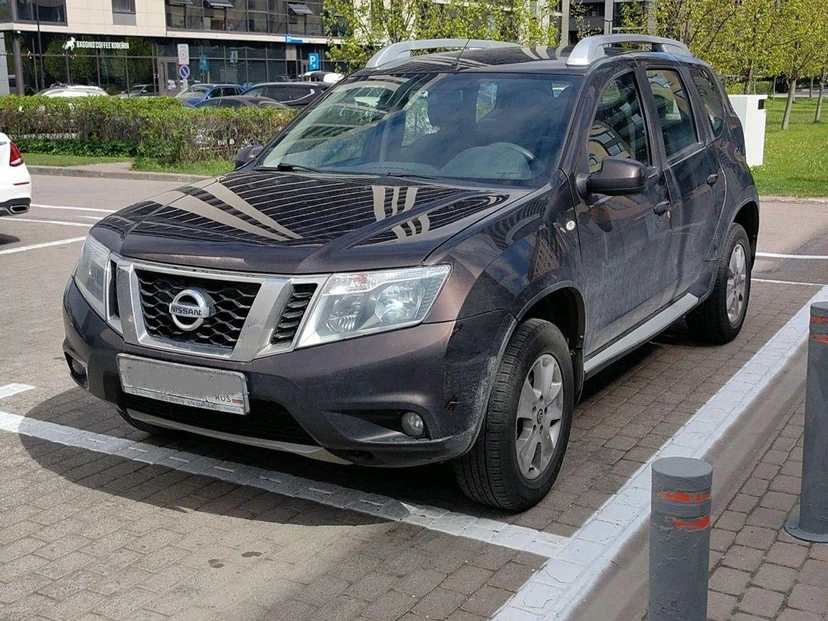 Nissan Terrano III поколение (D10) 2.0 MT 4WD (143 л.с.) Elegance Коричневый 2019 с пробегом 118 553 км