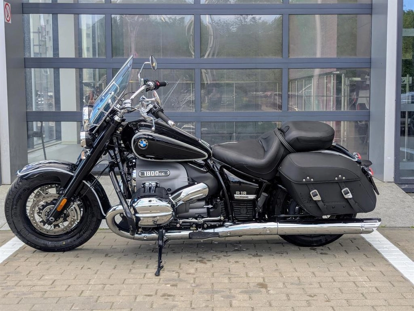 Мотоцикл BMW Motorrad R 18 Classic I поколение R 18 Classic Base Чёрный 2021 с пробегом 3 182 км