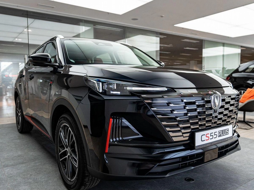 Автомобиль Changan UNI-S I поколение 1.5 AMT (181 л.с.) Tech Чёрный 2025