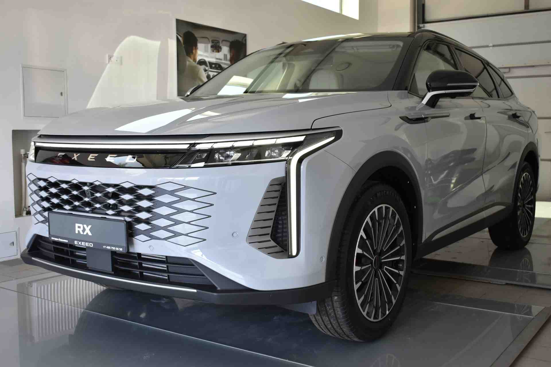 EXEED RX I поколение 2.0 AT 4WD (249 л.с.) Флагман Серый 2025 