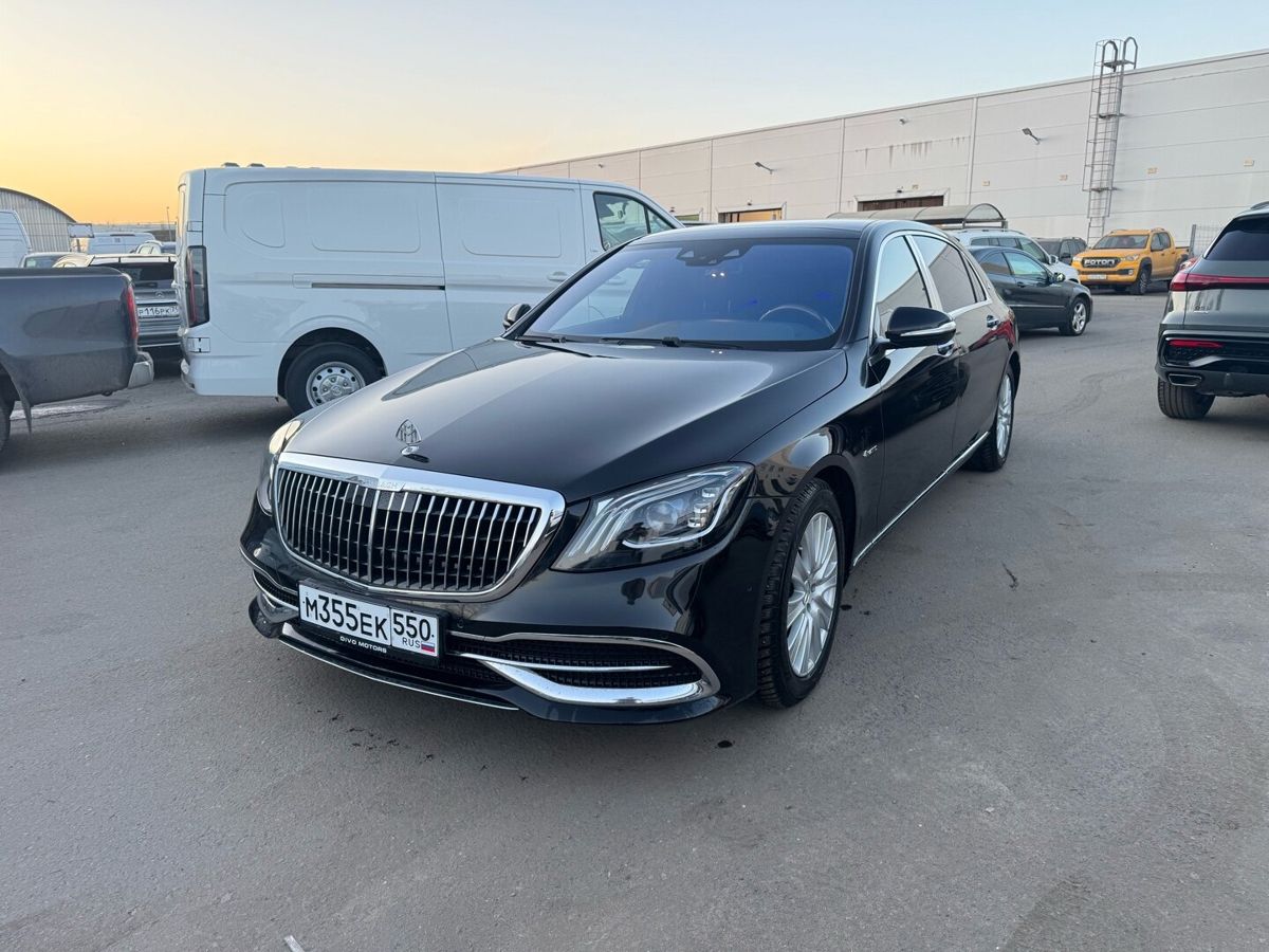 Автомобиль Mercedes-Benz Maybach S-Класс I (X222) [рестайлинг] 560 4.0 AT 4Matic (469 л.с.) Base Чёрный 2018 с пробегом 65 000 км