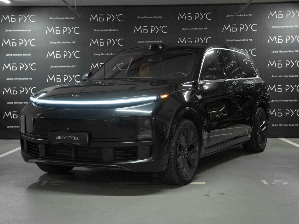 LiXiang L9 I поколение 1.5hyb AT 4WD (449 л.с.) Max Чёрный 2024 с пробегом 69 371 км