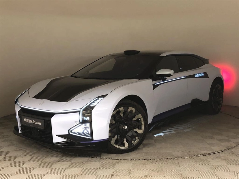 Автомобиль HiPhi Z I поколение Electro AT 4WD (494 кВт) 5-seater Белый 2023 