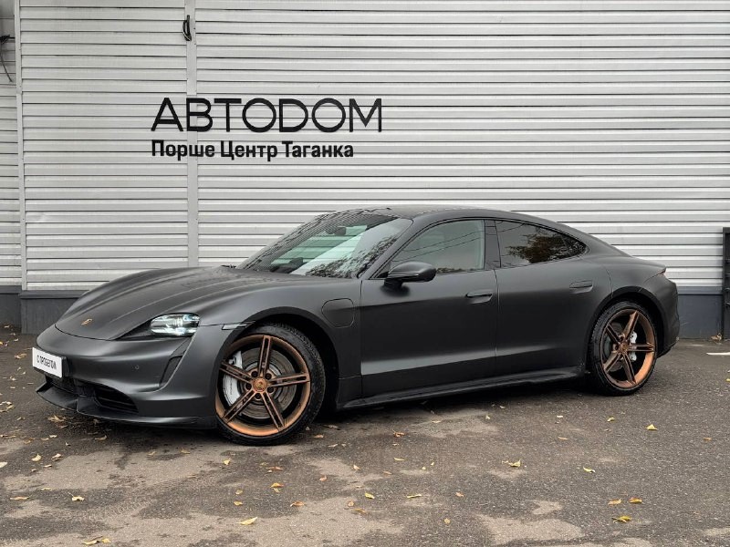 Автомобиль Porsche Taycan I поколение Turbo Electro AT 4WD (500 кВт) Turbo Серый 2021 с пробегом 42 446 км