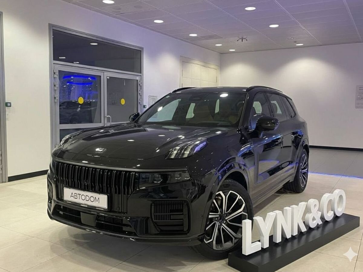 Автомобиль Lynk & Co 09 I поколение 2.0 AT 4WD (254 л.с.) Global Edition 7-seats Чёрный 2025 