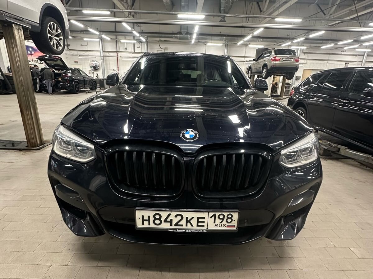 Автомобиль BMW X4 II поколение (G02) 2.0 AT 4WD (252 л.с.) Base Синий 2019 с пробегом 89 500 км