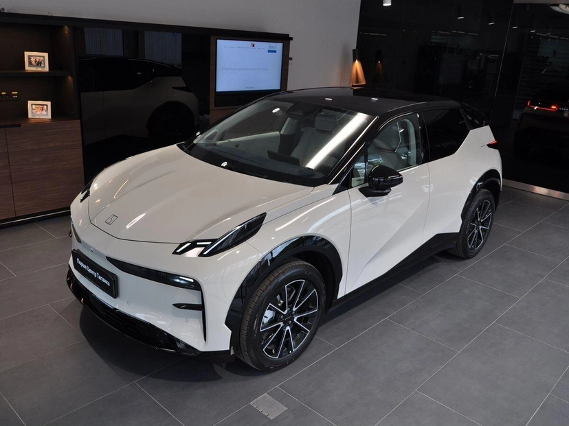 Автомобиль ZEEKR X I поколение Electro AT 4WD (315 кВт) Импорт Бежевый 2023 с пробегом 91 км