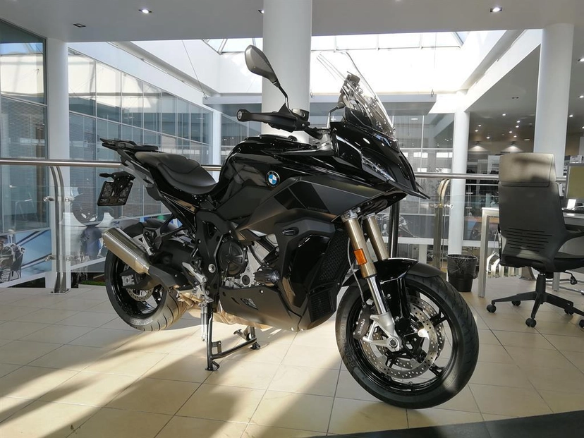 Мотоцикл BMW Motorrad S 1000 XR II поколение S 1000 XR Base Чёрный 2022 
