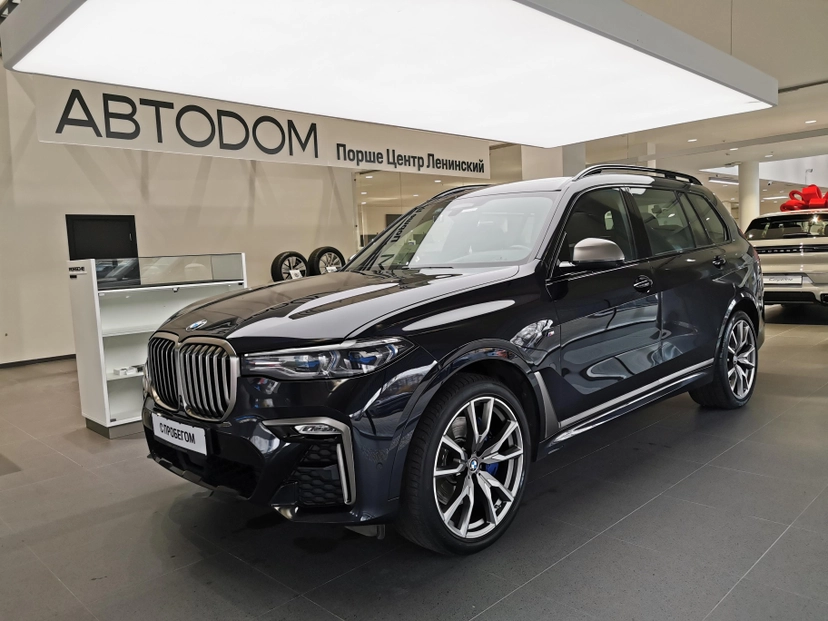 Автомобиль BMW X7 I поколение (G07) M50 3.0d AT 4WD (400 л.с.) Base Чёрный 2019 с пробегом 67 961 км