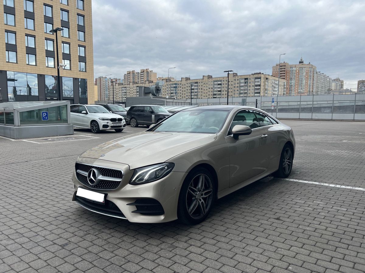 Mercedes-Benz E-Класс V поколение (W213/S213/C238) 200 2.0 AT 4Matic (184 л.с.) Sport Бежевый 2018 с пробегом 83 160 км