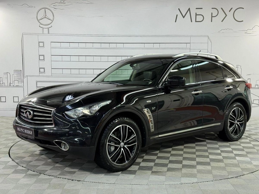 Автомобиль Infiniti QX70 I поколение (S51) 3.7 AT 4WD (333 л.с.) Hi-Tech Чёрный 2016 с пробегом 206 850 км