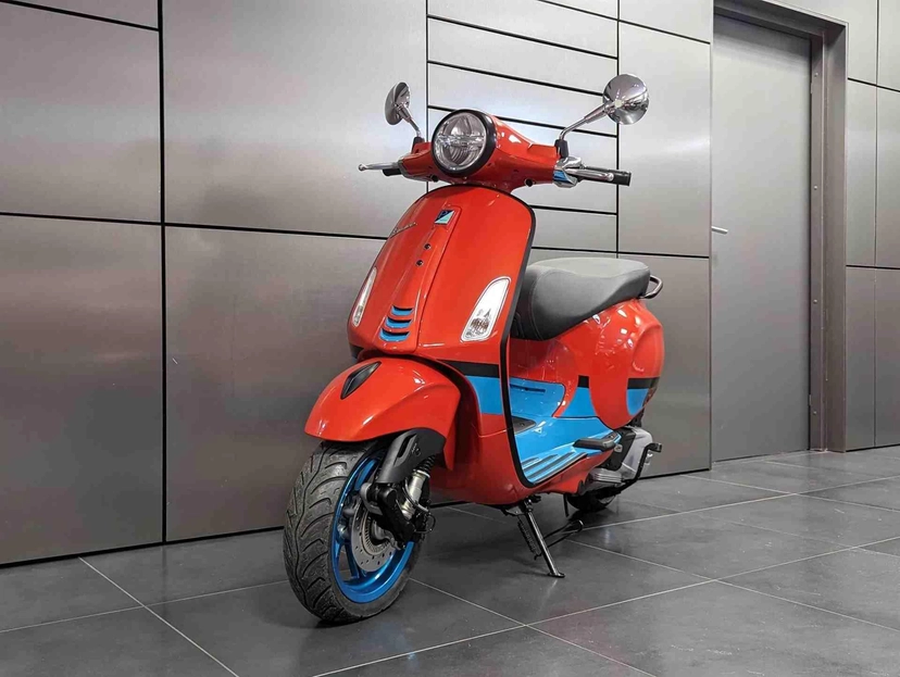 Мотоцикл Vespa Primavera 150 I поколение Primavera 150A Base Оранжевый 2023 с пробегом 1 км