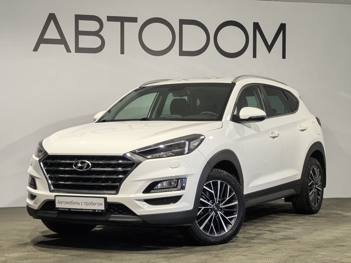Автомобиль Hyundai Tucson III [рестайлинг] 2.0d AT 4WD (185 л.с.) Base Белый 2019 с пробегом 103 000 км