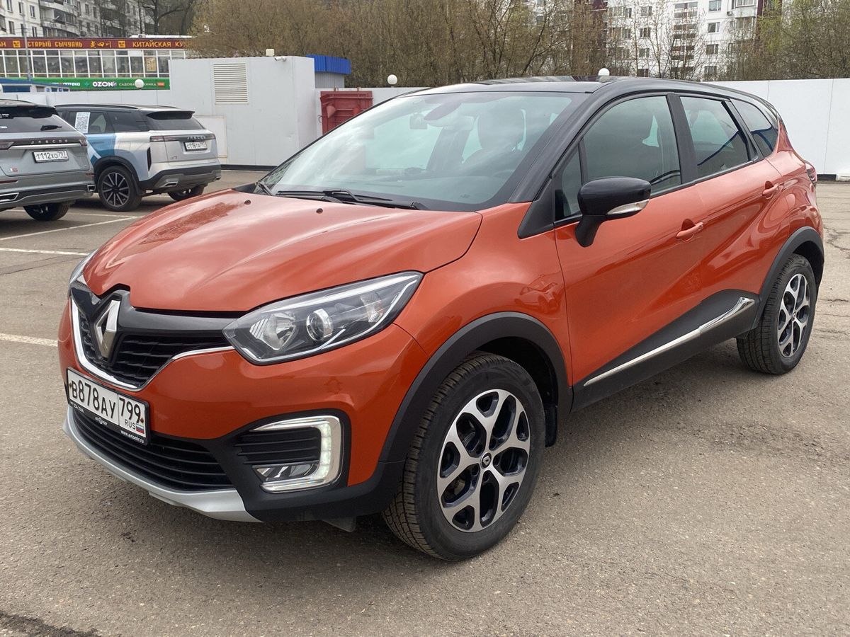 Автомобиль Renault Kaptur I поколение 2.0 AT 4WD (143 л.с.) Extreme Оранжевый 2017 с пробегом 110 914 км