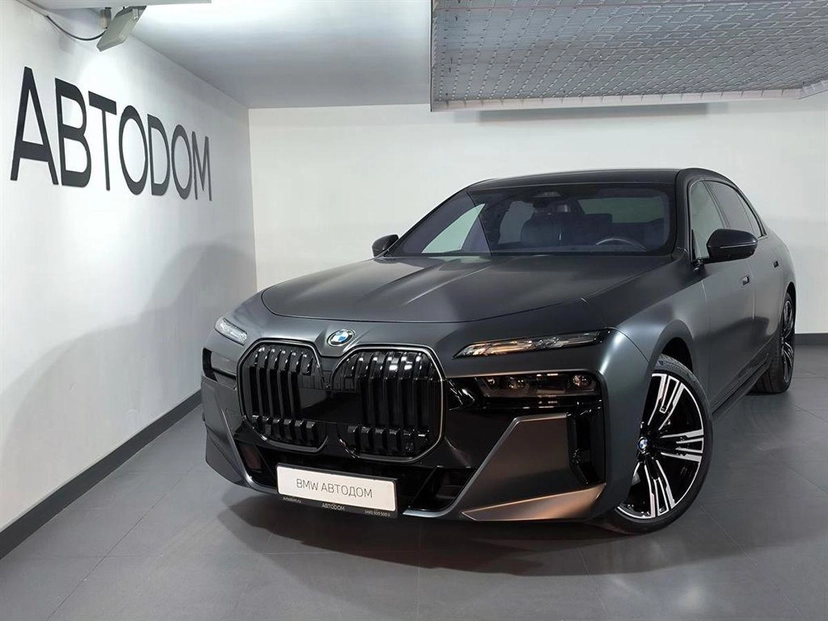 Автомобиль BMW 7 серии VII поколение (G70) 3.0d AT 4WD (286 л.с.) M Sport Pro Чёрный 2024