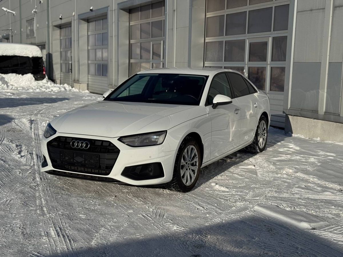 Автомобиль Audi A4 V (B9) [рестайлинг] 2.0 AMT (150 л.с.) Base Белый 2021 с пробегом 52 000 км