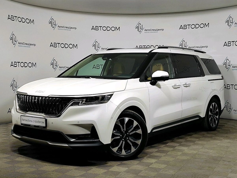 Автомобиль Kia Carnival IV поколение 2.2d AT (199 л.с.) Base Белый 2023 с пробегом 70 356 км