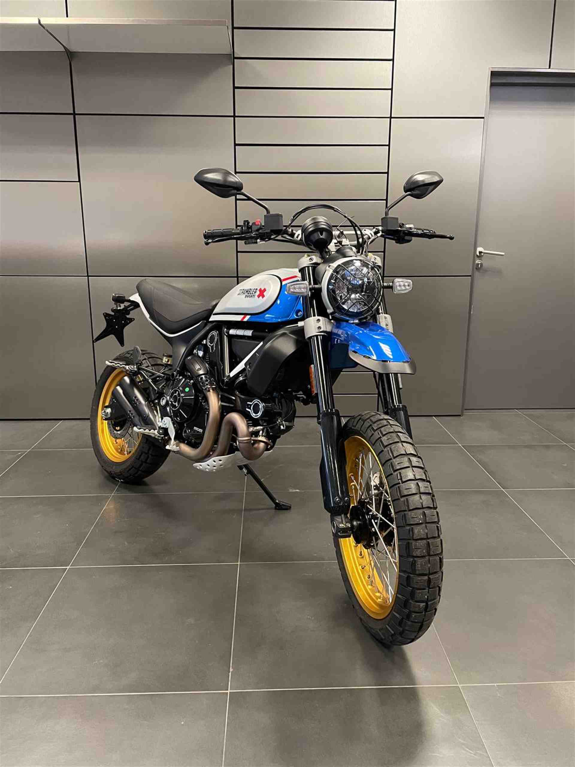 Ducati scrambler 800 sales desert sled