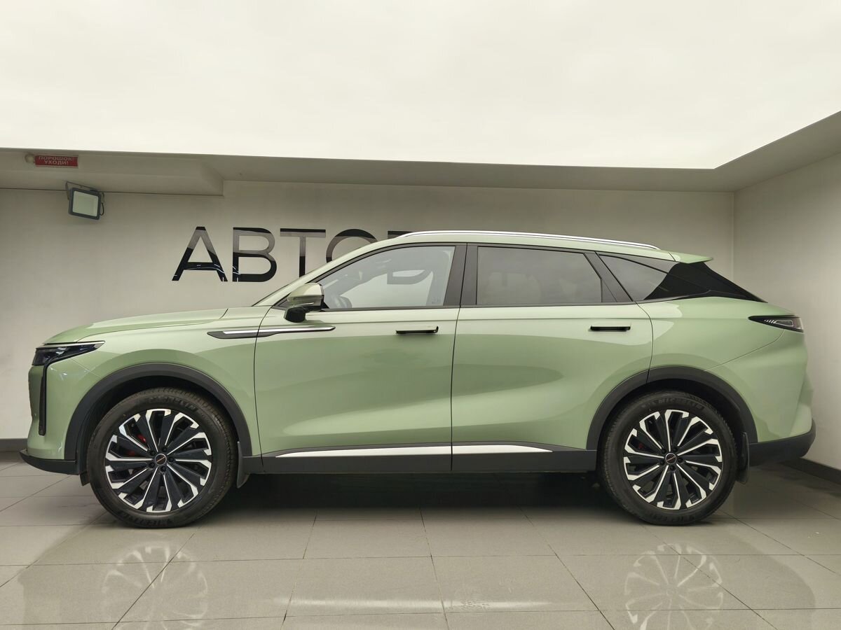 EXEED RX I поколение 2.0 AMT 4WD (249 л.с.) Prestige Зелёный 2023 с пробегом 51 628 км