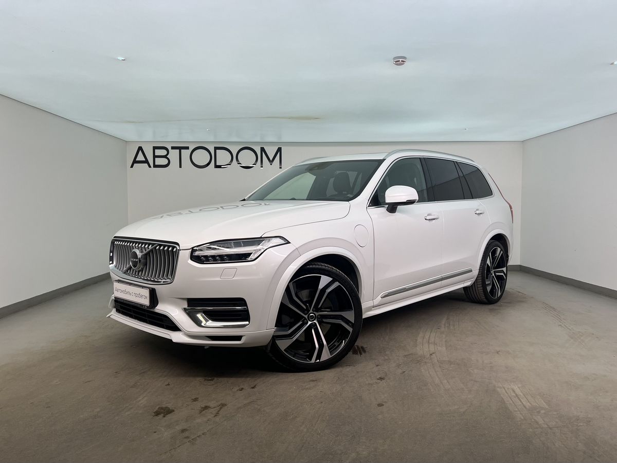 Volvo XC90 II [рестайлинг] 2.0hyb AT 4WD (392 л.с.) Base Белый 2020 с пробегом 77 306 км