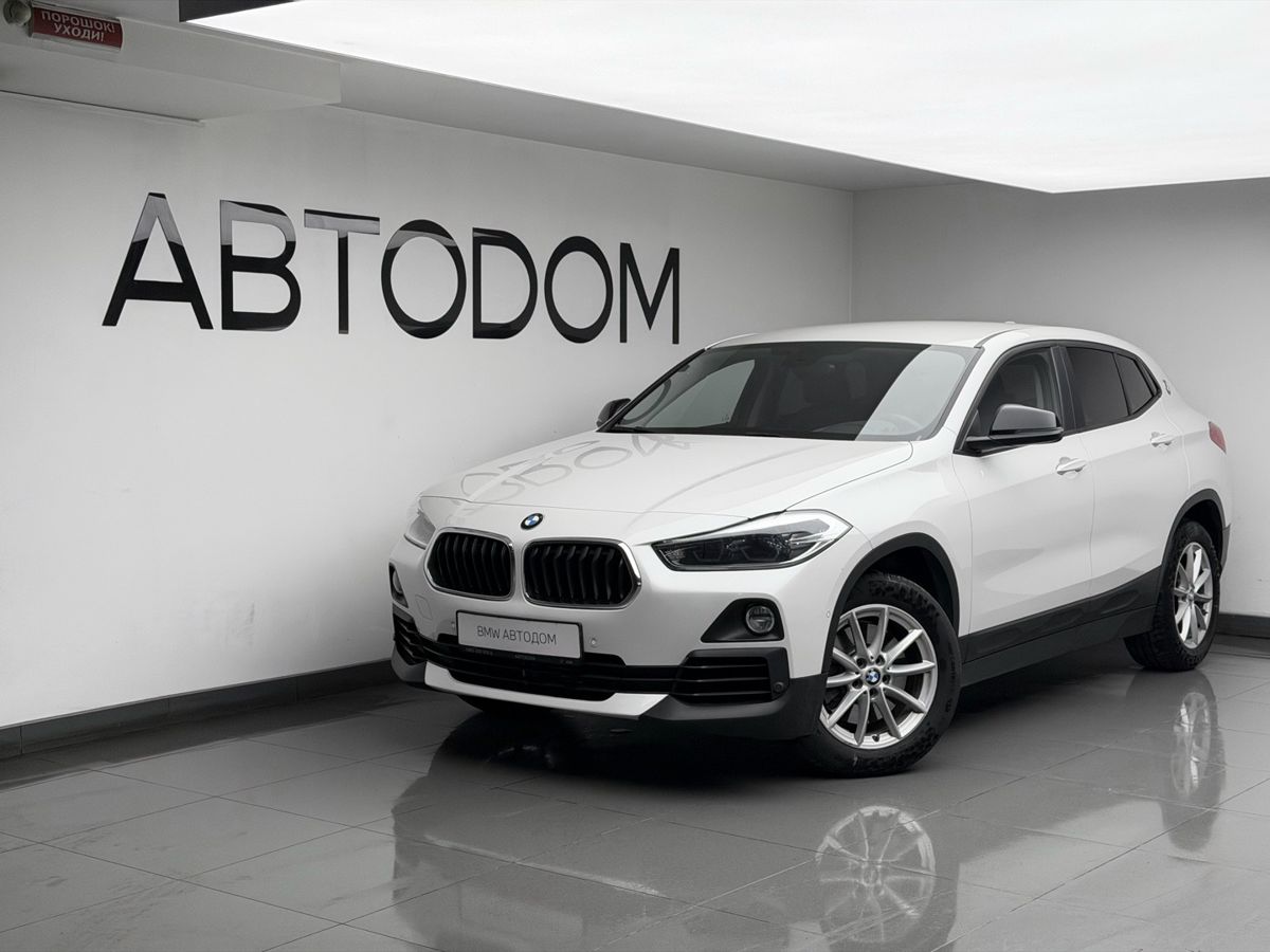 BMW X2 I поколение (F39) 2.0 AT 4WD (192 л.с.) Advantage Белый 2018 с пробегом 85 174 км
