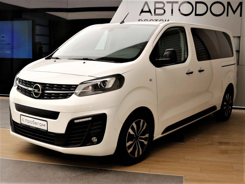 Автомобиль Opel Zafira Life I поколение 2.0d AT (150 л.с.) Innovation Белый 2021 с пробегом 70 040 км