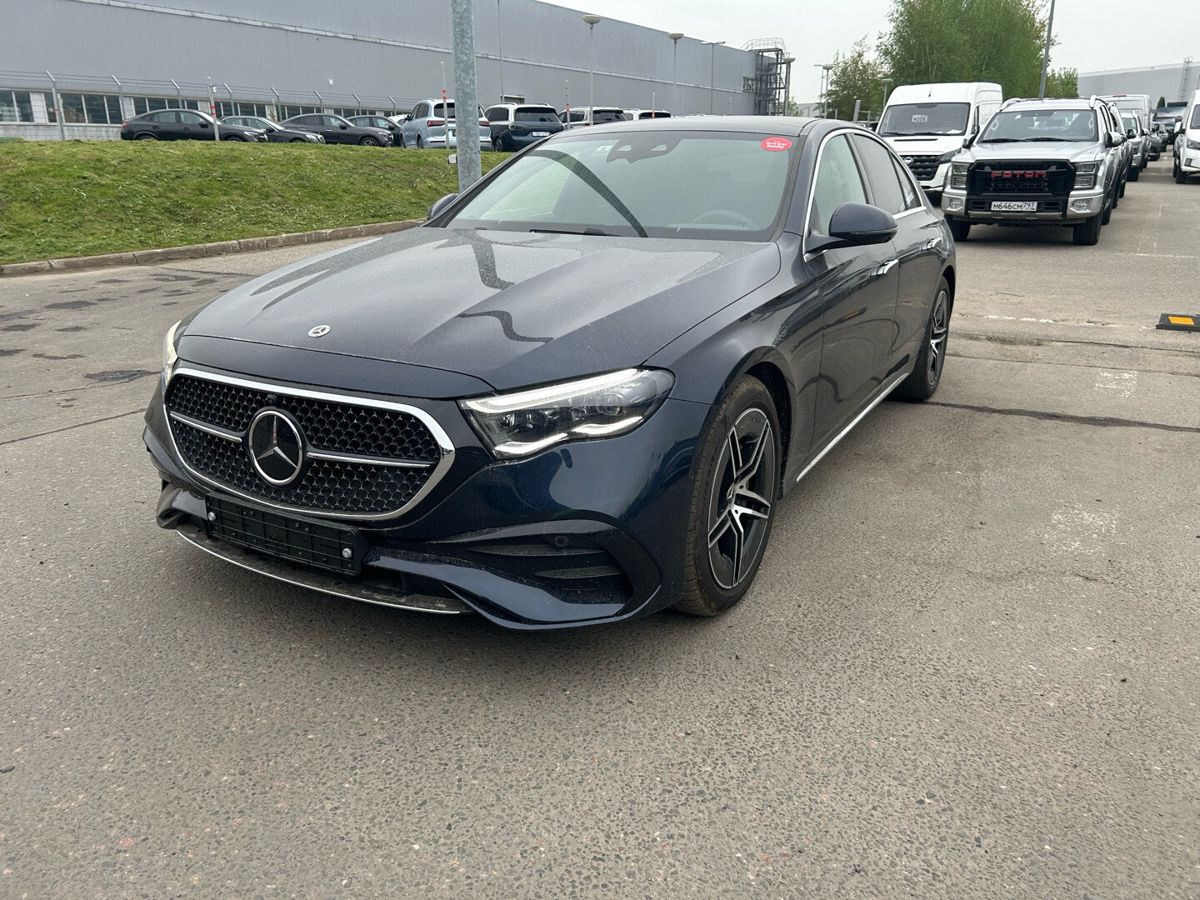 Mercedes-Benz E-Класс VI поколение (W214/S214) 2.0 AT 4Matic (258 л.с.) AMG Line Синий 2024 с пробегом 8 000 км