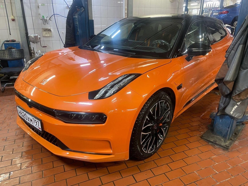 Автомобиль ZEEKR 001 I поколение 100 kWh Electro AT 4WD (400 кВт) Z Sport Оранжевый 2023 с пробегом 33 306 км