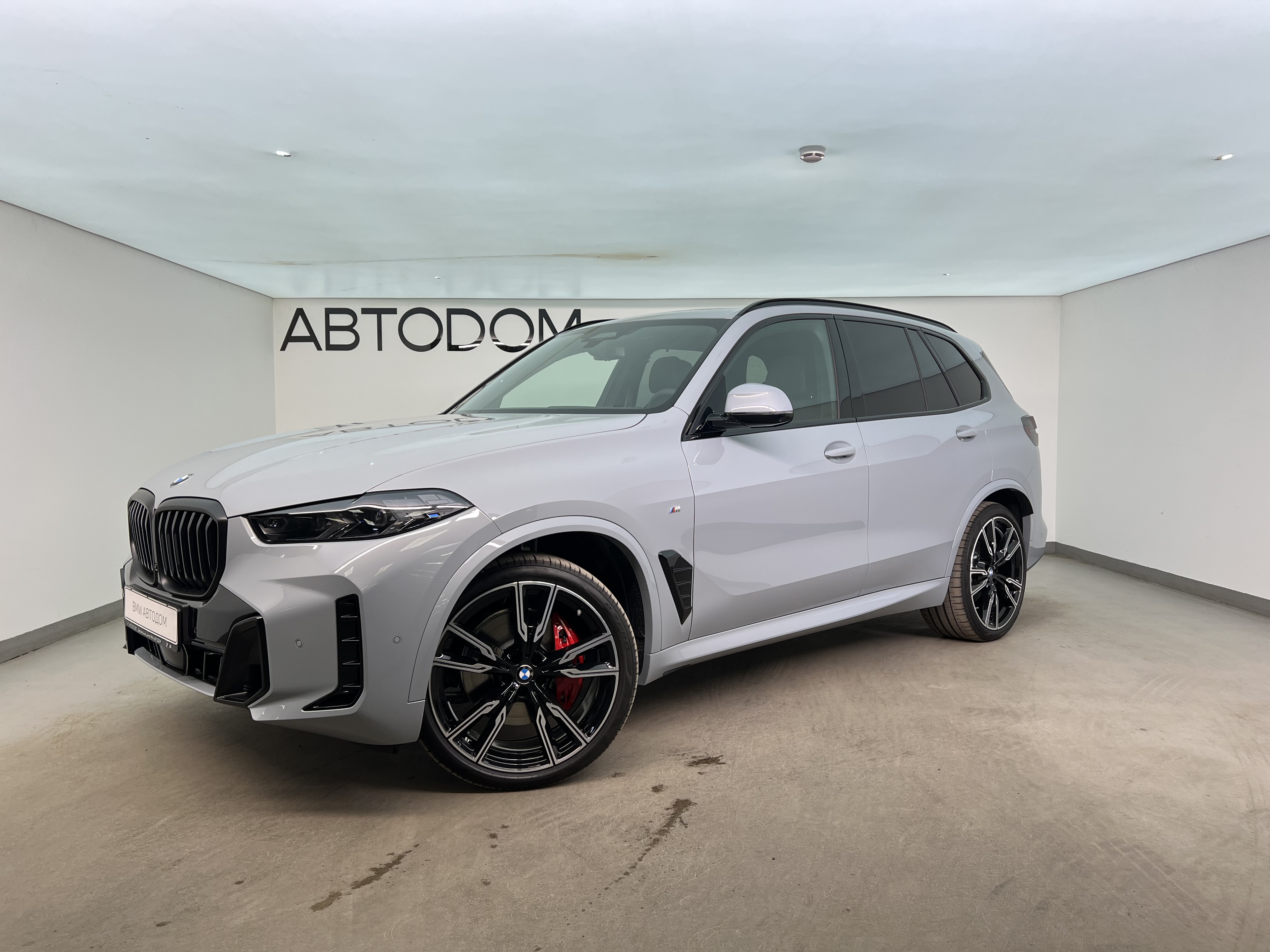 BMW X5 IV (G05) [рестайлинг] 3.0d AT 4WD (286 л.с.) Base Серый 2026 