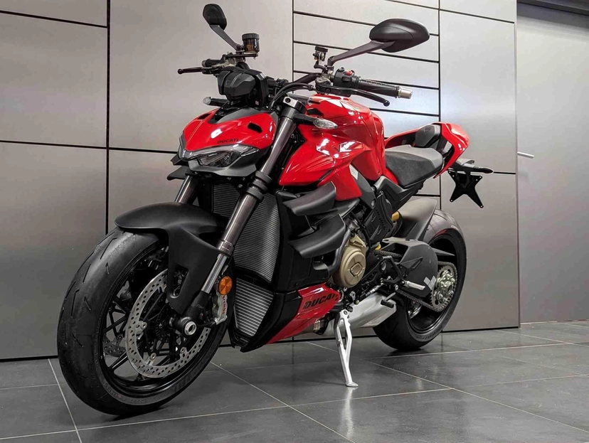 Мотоцикл Ducati Streetfighter V4 I поколение Streetfighter V4 Base Красный 2023 с пробегом 10 км
