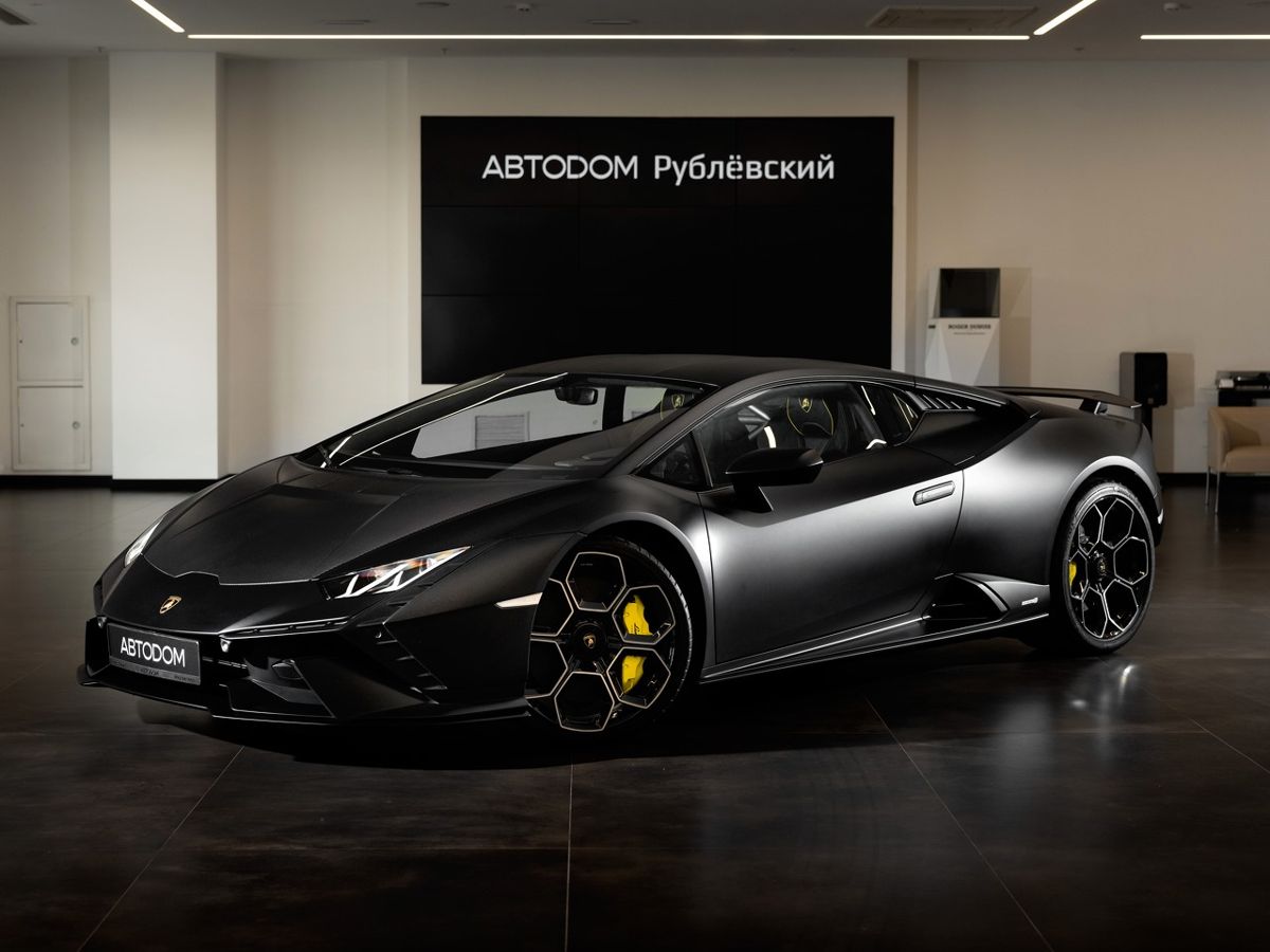 Автомобиль Lamborghini Huracan I [рестайлинг] Tecnica 5.2 AMT (640 л.с.) Tecnica Чёрный 2023 с пробегом 64 км