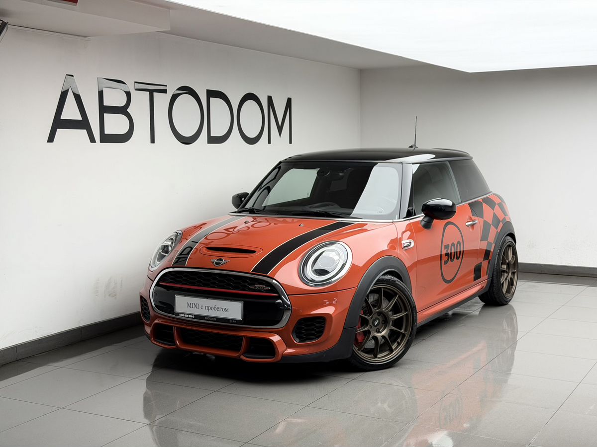 MINI Hatch III (F55/F56) [рестайлинг] John Cooper Works 2.0 AT (231 л.с.) John Cooper Works Оранжевый 2021 с пробегом 54 637 км