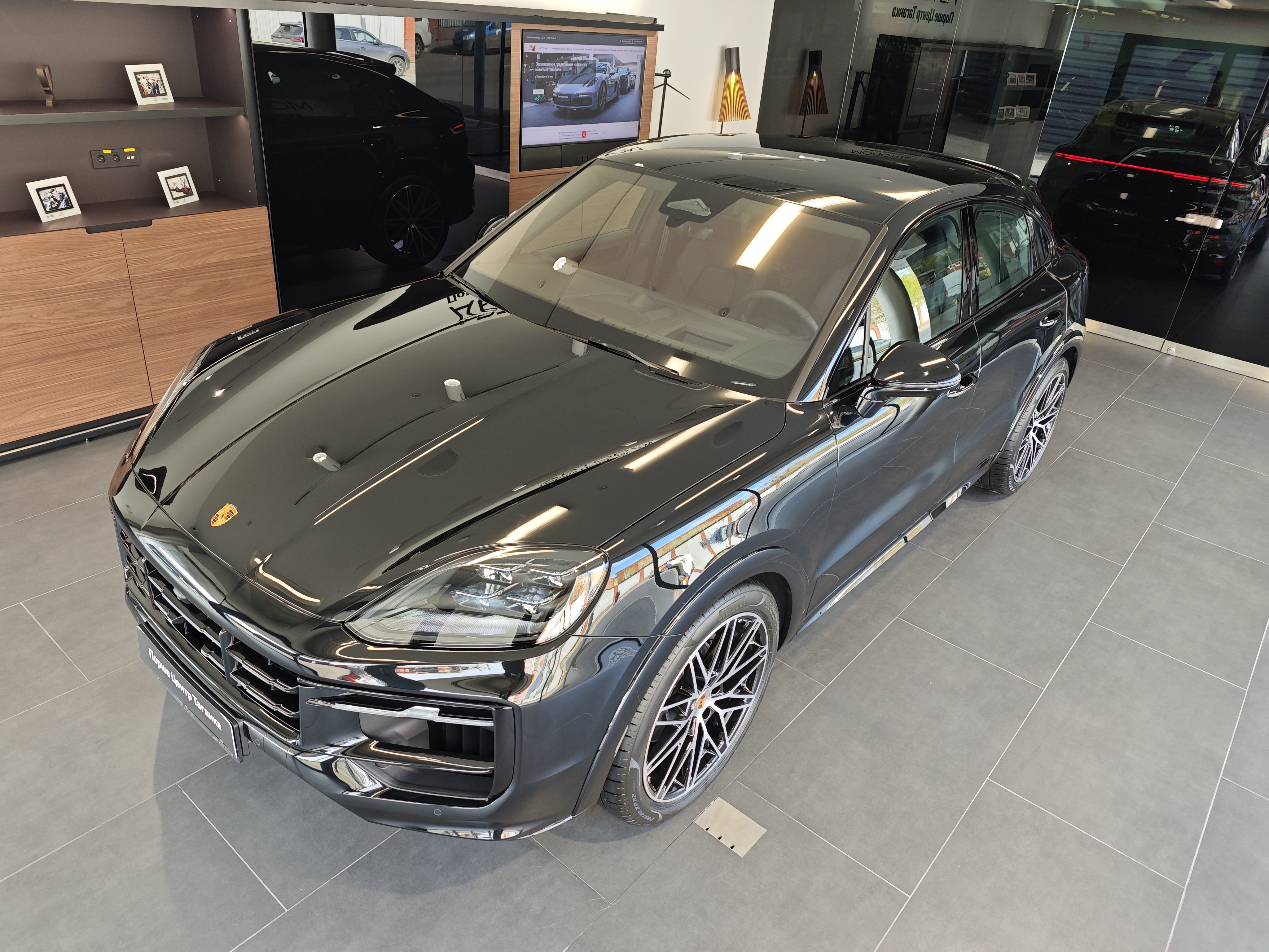 Porsche Cayenne III [рестайлинг] 3.0 AT 4WD (353 л.с.) Black Edition Чёрный 2026 