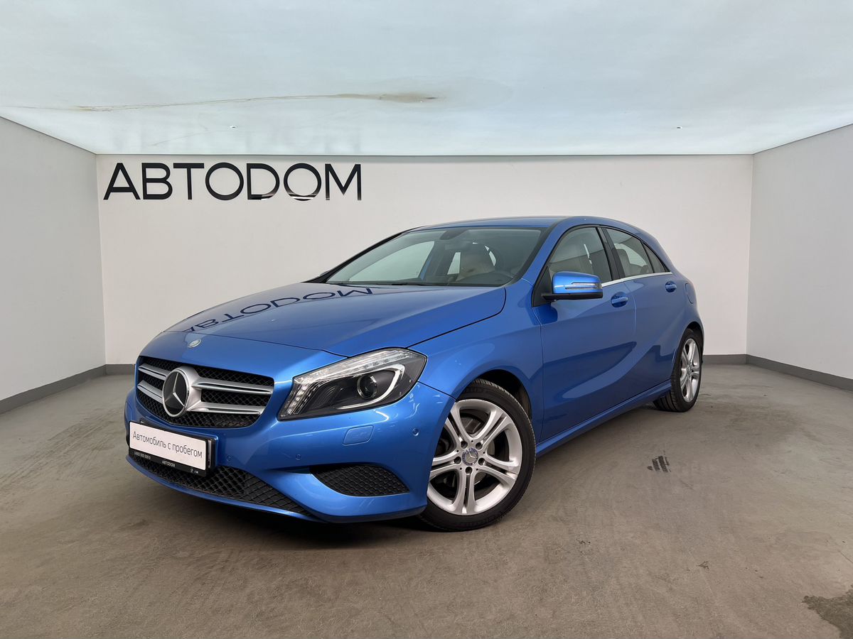 Mercedes-Benz A-Класс III поколение (W176) 180 1.6 AMT (122 л.с.) Base Голубой 2015 с пробегом 112 400 км