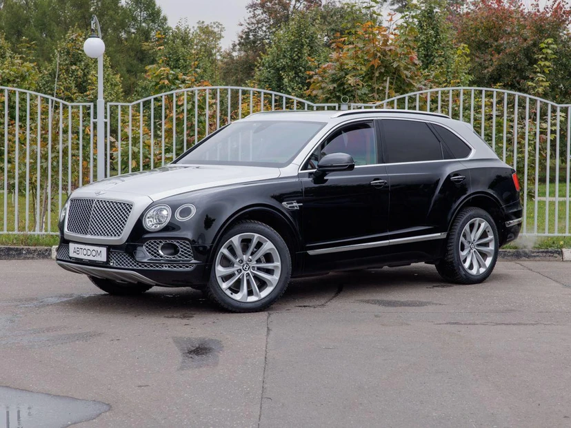 Bentley Bentayga I поколение 6.0 AT 4WD (608 л.с.) Individual Серебристый 2017 с пробегом 102 003 км
