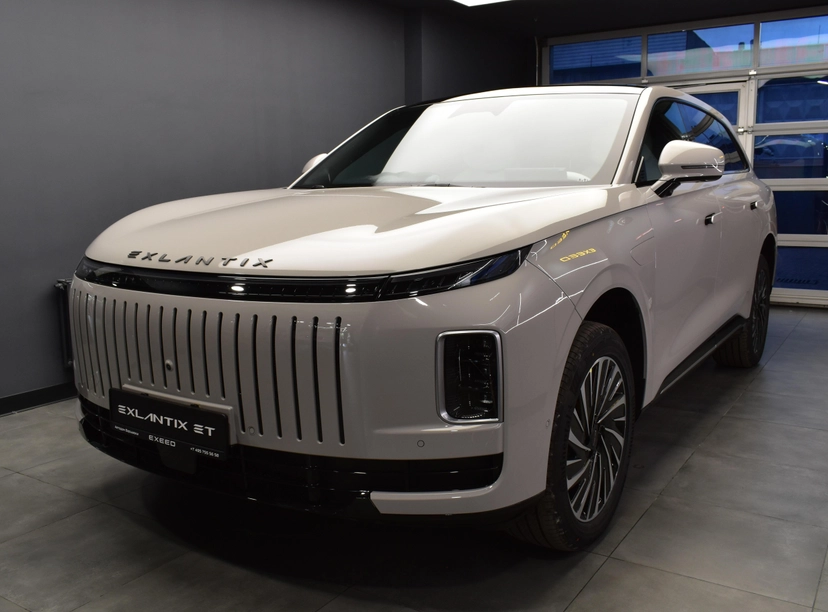 Автомобиль EXEED EXLANTIX ET I поколение 1.5hyb AT 4WD (469 л.с.) Top Серый 2025