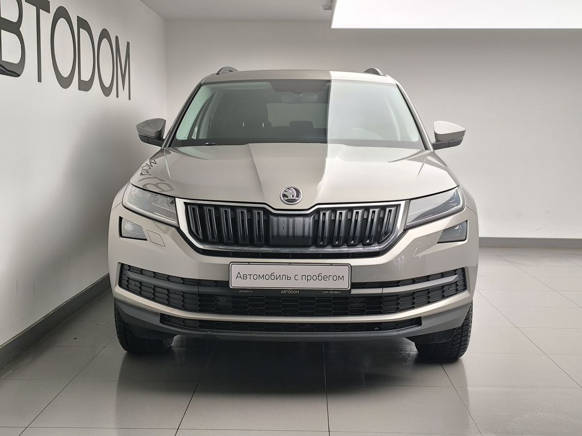 Автомобиль Skoda Kodiaq I поколение 2.0d AMT 4WD (150 л.с.) Hockey Edition Коричневый 2020 с пробегом 79 593 км