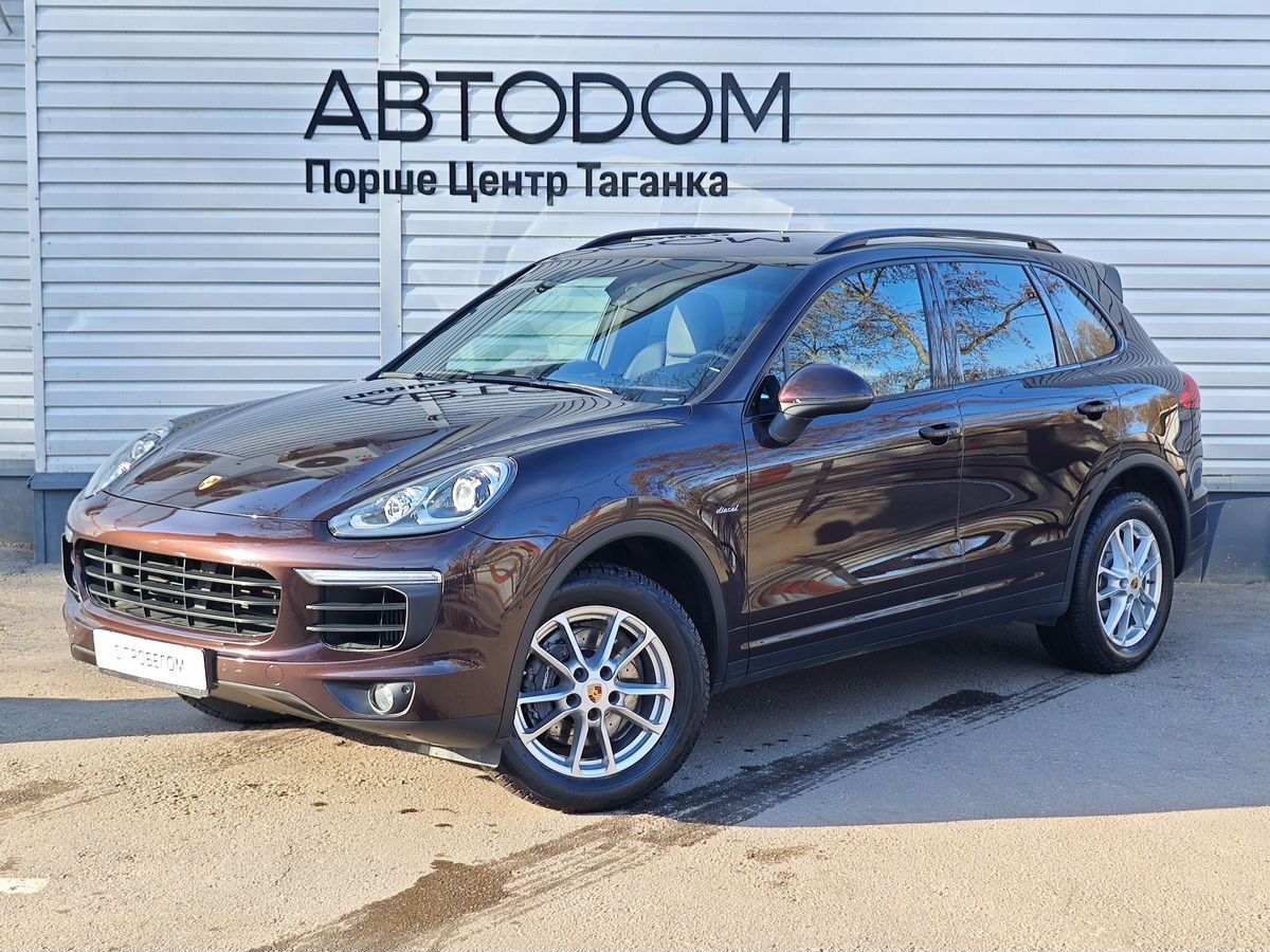 Автомобиль Porsche Cayenne II (958) [рестайлинг] 3.0d AT 4WD (245 л.с.) Base Коричневый 2015 с пробегом 151 678 км