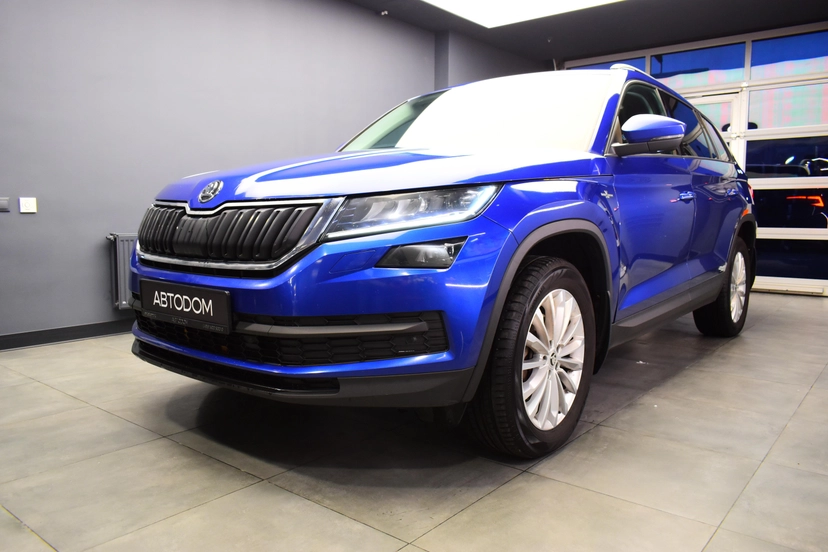 Автомобиль Skoda Kodiaq I поколение 1.4 AMT 4WD (150 л.с.) Base Синий 2019 с пробегом 72 388 км