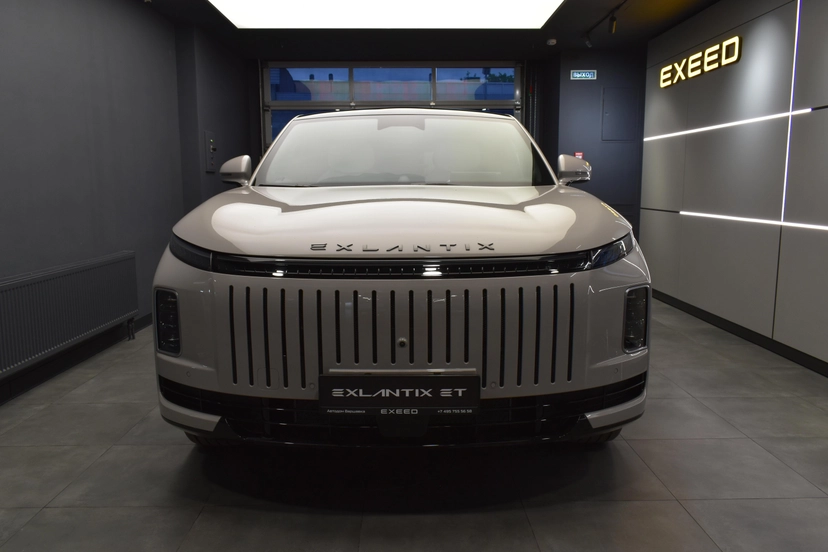 Автомобиль EXEED EXLANTIX ET I поколение 1.5hyb AT 4WD (469 л.с.) Top Серый 2025