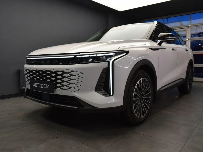 Автомобиль EXEED RX I поколение 2.0 AT 4WD (249 л.с.) Флагман Белый 2024 с пробегом 5 283 км