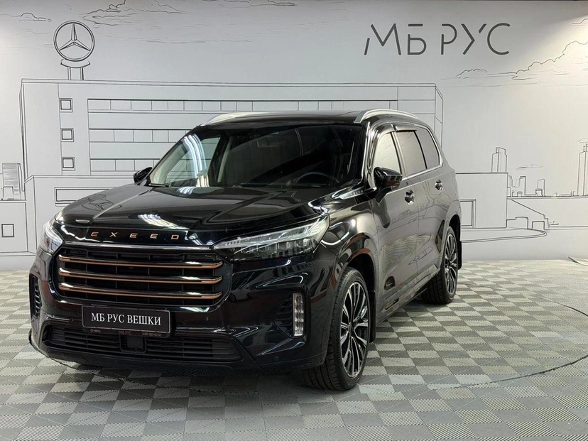 Автомобиль EXEED VX I поколение 2.0 AMT 4WD (249 л.с.) President LE Чёрный 2023 с пробегом 35 000 км
