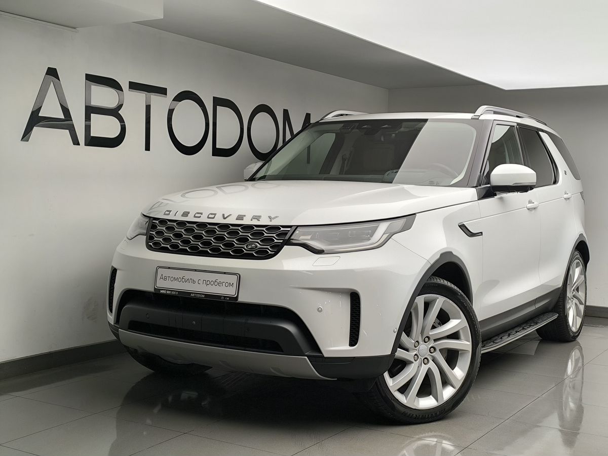 Land Rover Discovery V [рестайлинг] 3.0d AT 4WD (300 л.с.) SE Белый 2021 с пробегом 72 082 км