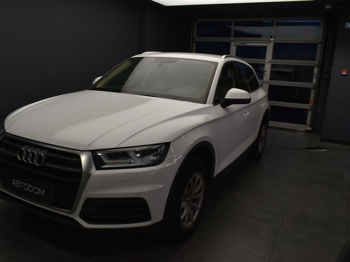 Audi Q5 II поколение (FY) 2.0 AMT 4WD (245 л.с.) Base Белый 2019 с пробегом 102 000 км